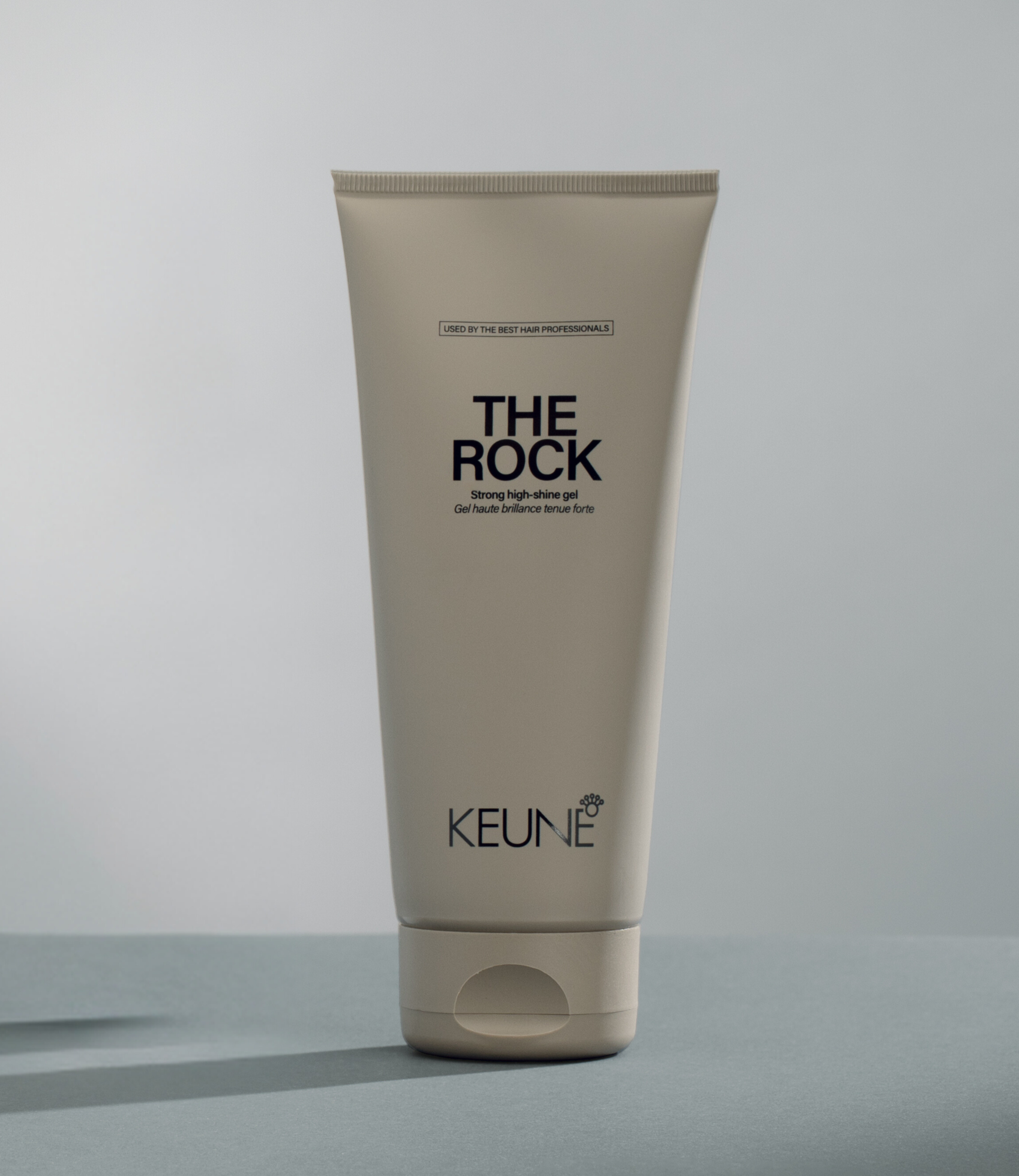 Keune The Rock Strong High-Shine Gel: Ultimate hair gel for unbeatable hold and lustrous shine.