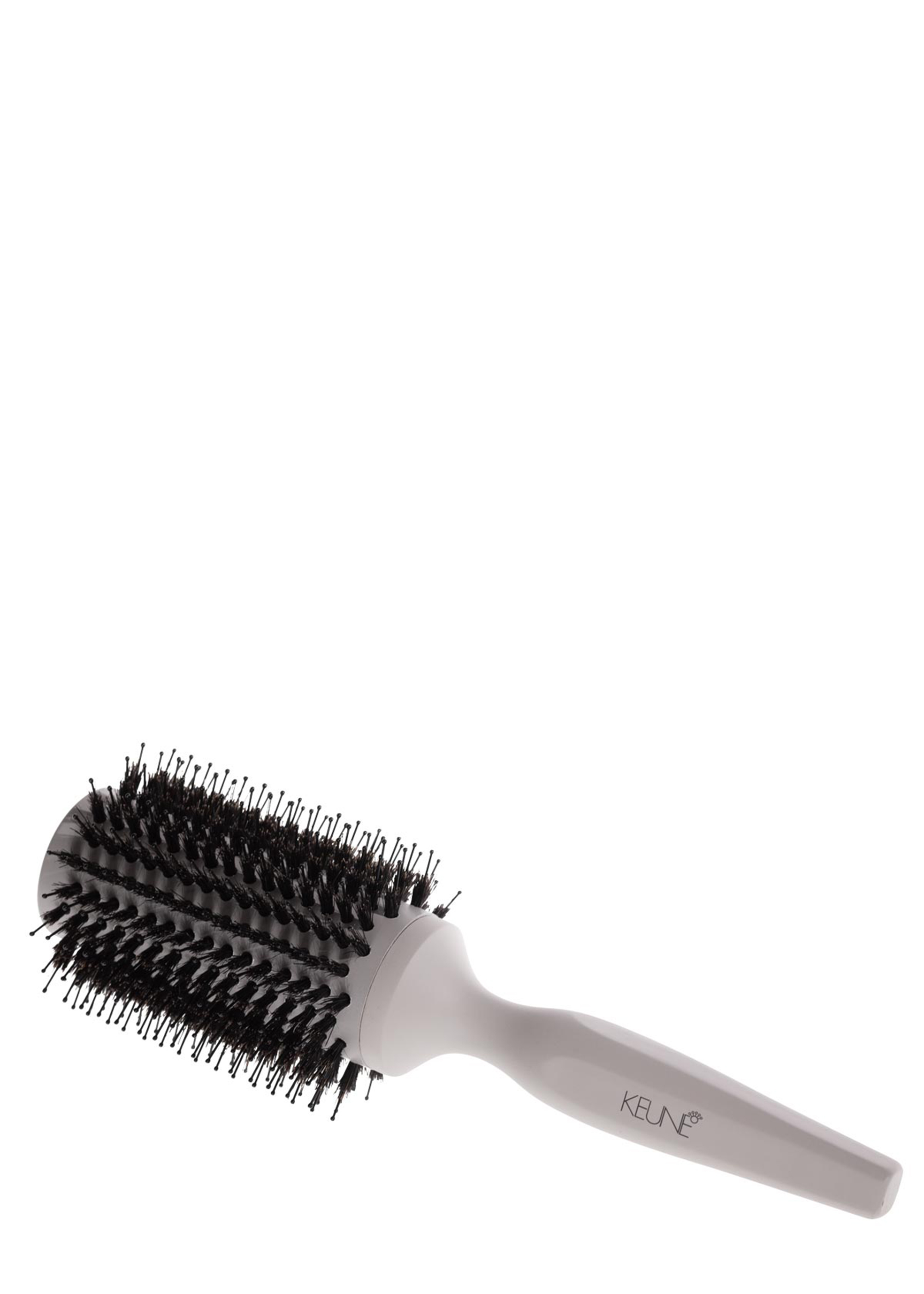 La BROUSSSE THERMIQUE KEUNE BRISTLE 43MM est une brosse à cheveux professionnelle pour un démêlage exceptionnellement lisse et un coiffage volumineux. Elle lisse et fait briller les cheveux.